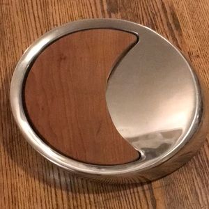 Nambe #729 -2003 Peter Stahis design - USA made in 2003. Gently used 2 available